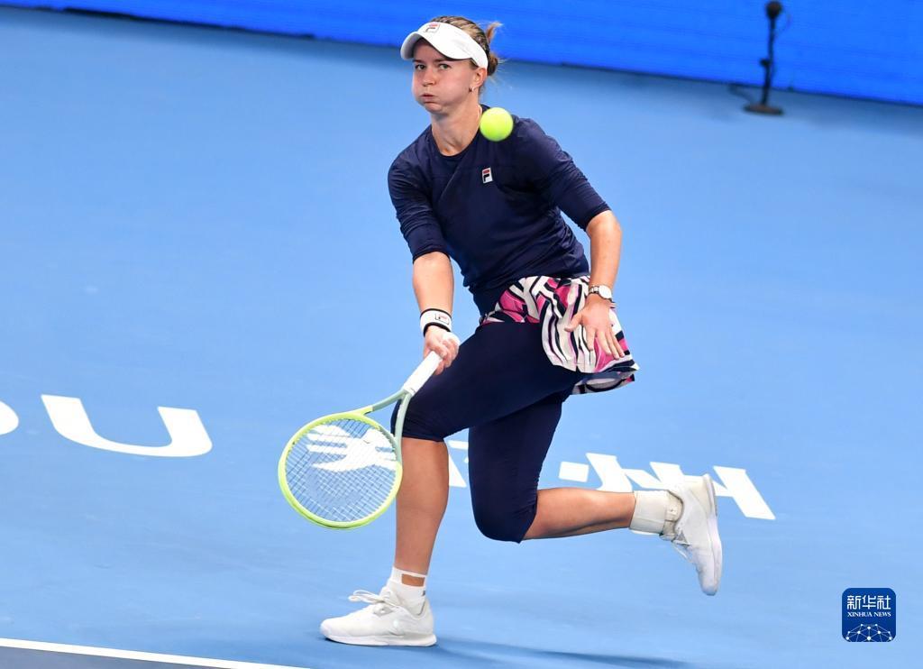 力和清晰的 力和清晰的