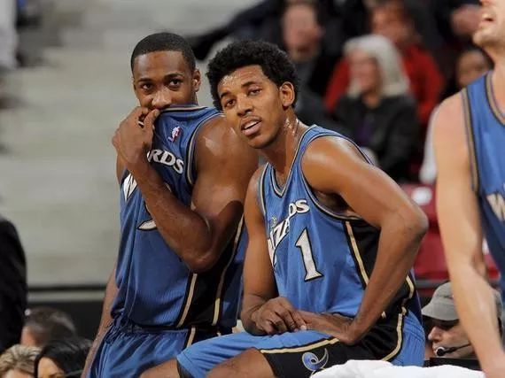 阵容深度 阵容深度